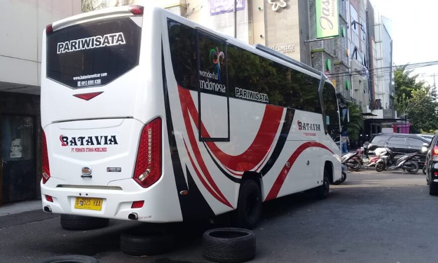 Sewa Bus Medium Jakarta Selatan