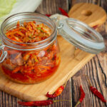 membuat kimchi