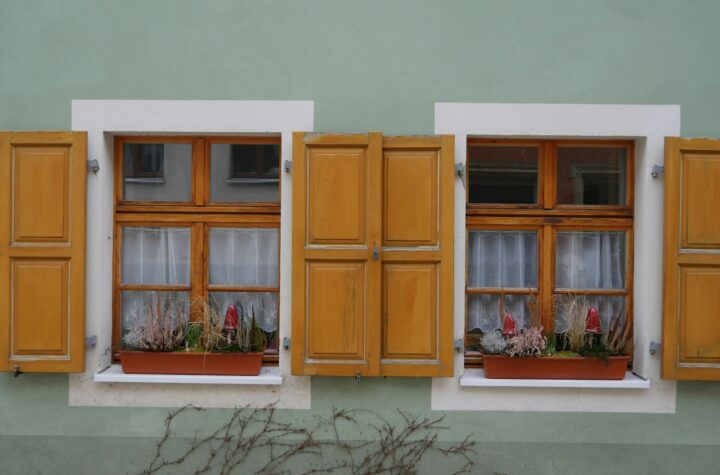 material jendela rumah